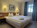 Schlafzimmer - Komfort Ferienwohnung mit 1 Schlafzimmer und Terrasse im Erdgeschoss (285) - Top-Hundeurlaub