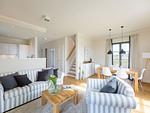 Wohnzimmer - Premium Reetdachvilla mit 3 Schlafzimmern, Sauna und Kamin (E03) - Top-Hundeurlaub