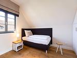 Schlafzimmer - Premium Reetdachvilla mit 3 Schlafzimmern, Sauna und Kamin (E03) - Top-Hundeurlaub