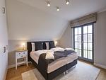 Schlafzimmer - Luxus Reetdachvilla mit 3 Schlafzimmern, Sauna und Kamin (E17) - Top-Hundeurlaub