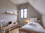 Schlafzimmer - Premium Reetdachvilla mit 3 Schlafzimmern, Sauna und Kamin (E21) - Top-Hundeurlaub
