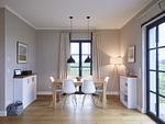 Wohnzimmer - Premium Reetdachvilla mit 3 Schlafzimmern, Sauna und Kamin (F10) - Top-Hundeurlaub