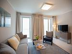 Wohnzimmer - Ferienwohnung mit Meerblick, 1 Schlafzimmer und Balkon (NP/421) - Top-Hundeurlaub