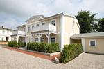 Strandmuschel - Alte Da(h)me - Neu 1024 - Top-Hundeurlaub