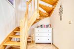 Treppe ins Obergeschoss - Haus Leni - Top-Hundeurlaub