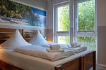 Schlafzimmer - Typ B1 Ferienhaus - Hana - Top-Hundeurlaub