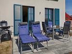 Terrasse - Superior Reetdachvilla mit 2 Schlafzimmern (F24) - Top-Hundeurlaub