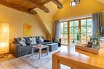 Wohnzimmer - Landhaus Liebheimelig, Hohe Düne - Top-Hundeurlaub