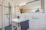 Badezimmer - Ferienwohnung Sonnenblick mit Balkon und nur 800 m zum Strand - Top-Hundeurlaub