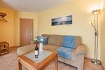 Wohnzimmer - Ferienwohnung Sonnenblick mit Balkon und nur 800 m zum Strand - Top-Hundeurlaub