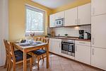 Küche / Küchenzeile - Ferienwohnung Sonnenblick mit Balkon und nur 800 m zum Strand - Top-Hundeurlaub