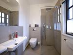 Badezimmer - LuxusPlus Reetdachvilla mit 4 Schlafzimmern, Sauna und Kamin (G09) - Top-Hundeurlaub