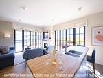 Küche / Küchenzeile - LuxusPlus Reetdachvilla mit 4 Schlafzimmern, Sauna und Kamin (G10) - Top-Hundeurlaub