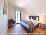 Schlafzimmer - LuxusPlus Reetdachvilla mit 4 Schlafzimmern, Sauna und Kamin (G10) - Top-Hundeurlaub