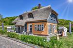 Hauptansicht - Ferienhaus Auszeit 14 Feriendorf Klein Stresow Rügen - Top-Hundeurlaub