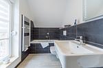 Badezimmer - Hafenidyll 1 - Top-Hundeurlaub