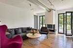 Wohnzimmer - Ferienwohnung Ostseeloft 5 im Haus Prora Düne 7 - Top-Hundeurlaub