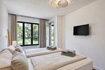 Schlafzimmer - Ferienwohnung Ostseeloft 5 im Haus Prora Düne 7 - Top-Hundeurlaub