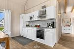 Küche / Küchenzeile - Ferienhaus Hygge Hus Olpenitz - Top-Hundeurlaub