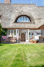 Garten - Ferienhaus Dorfhüs Anja - Top-Hundeurlaub