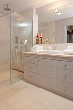 Badezimmer - Ferienhaus Änne_Haus 4 - Top-Hundeurlaub