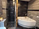 Mila Lodge Luxus Ferienhaus - Ferienhaus MILA - mit Pool, Sauna, Whirlwanne, 5000qm Privatgelände und Bolzplatz - Top-Hundeurlaub