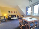 Wohnzimmer - Ferienhaus Am Dorfteich 16a OG in Wenningstedt - Top-Hundeurlaub