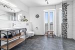 Badezimmer - Ferienwohnung Baltic Pearl Olpenitz - Top-Hundeurlaub