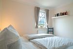 Schlafzimmer - Kavelweg 33a Villa Arielle Wohnung 2 - Top-Hundeurlaub