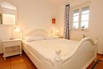 Schlafzimmer - Haus 12b Wohnung 2 - Top-Hundeurlaub