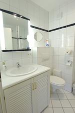 Badezimmer - Haus 13d Wohnung 6 - Top-Hundeurlaub