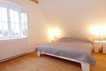 Schlafzimmer - Haus Dünenstrasse 19 - Top-Hundeurlaub