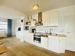 Küche / Küchenzeile - Ferienwohnung Binzer Seeblick 35 Haus Jahreszeiten Binz - Top-Hundeurlaub