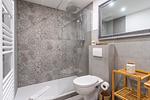 Badezimmer - Butze Fiev - Top-Hundeurlaub