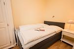 Schlafzimmer - Haus Oland Wohnung 21 - Top-Hundeurlaub
