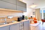 Küche / Küchenzeile - Ferienwohnung Buntspecht 31 im Wreecher Idyll Rügen - Top-Hundeurlaub