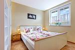 Schlafzimmer - Ferienwohnung Strandblick 1 - Top-Hundeurlaub