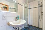 Badezimmer - Ferienwohnung Strandblick 2 - Top-Hundeurlaub