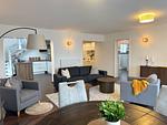 Wohnzimmer - Meerblickappartement mit Kamin - Top-Hundeurlaub