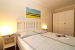 Schlafzimmer - Strandschlösschen Haus II Fewo 6 - Top-Hundeurlaub