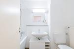 Badezimmer - Zwei-Zimmer-Apartment 49/02 - Top-Hundeurlaub