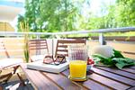 Balkon mit Bestuhlung - Deichpoofe -  Wohnung 1-06 - Top-Hundeurlaub