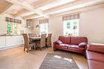 Wohnzimmer - Haus Annalena - Top-Hundeurlaub