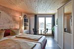 Doppelzimmer mit Balkon inklusive Frühstück - Top-Hundeurlaub