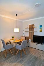 Wohnzimmer - Hus op de Wurth Ferienwohnung 17 - Godewind - - Top-Hundeurlaub