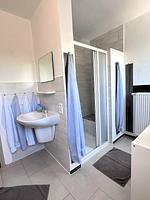 Badezimmer - Ferienwohnung Leuchtfeuer Dagebüll - Top-Hundeurlaub