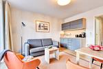 Wohnzimmer - Ferienwohnung Goldammer 03 im Wreecher Idyll Rügen - Top-Hundeurlaub