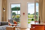Wohnzimmer - Ferienwohnung Grünfink 04 im Wreecher Idyll Rügen - Top-Hundeurlaub