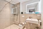 Badezimmer - Ferienwohnung Grünfink 04 im Wreecher Idyll Rügen - Top-Hundeurlaub