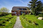 Hauptansicht - Haus: idyllische Lage mit Garten - Top-Hundeurlaub